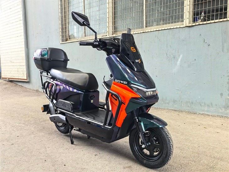 GOWEI Jingsha III Smart Electric Scooter high quality